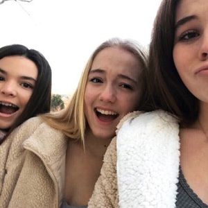 Meet your Posher, Kelly